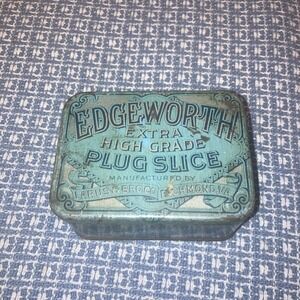 Vintage Edgeworth Tobacco Tin Extra High Grade Sliced Pipe Empty Rustic Blue‎